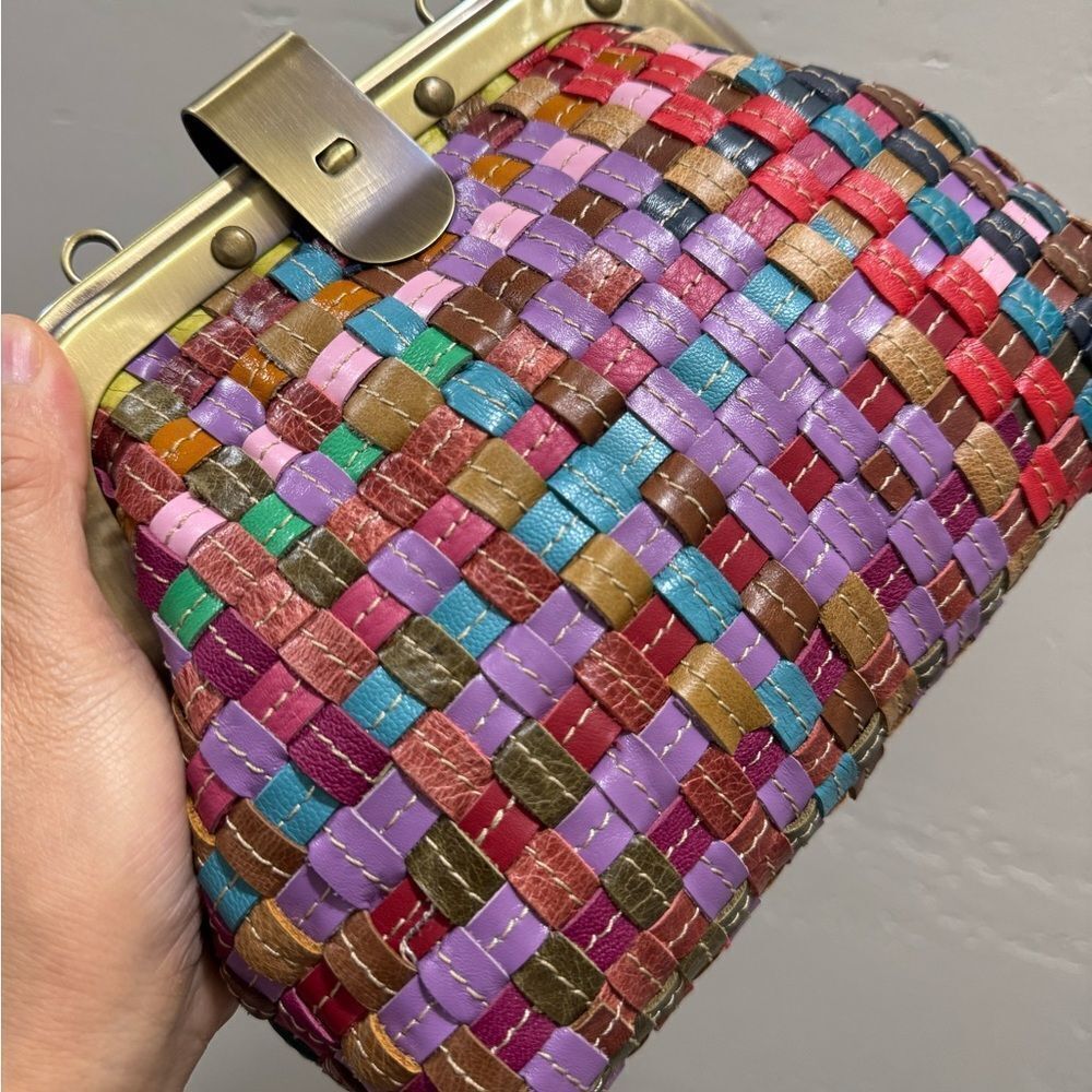 Colorful Woven Cowhide Leather Retro Metal Frame & Push Lock Handbag, Crossbody - Picture 12 of 14